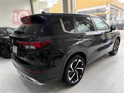 ميتسوبيشي اوتلاندر